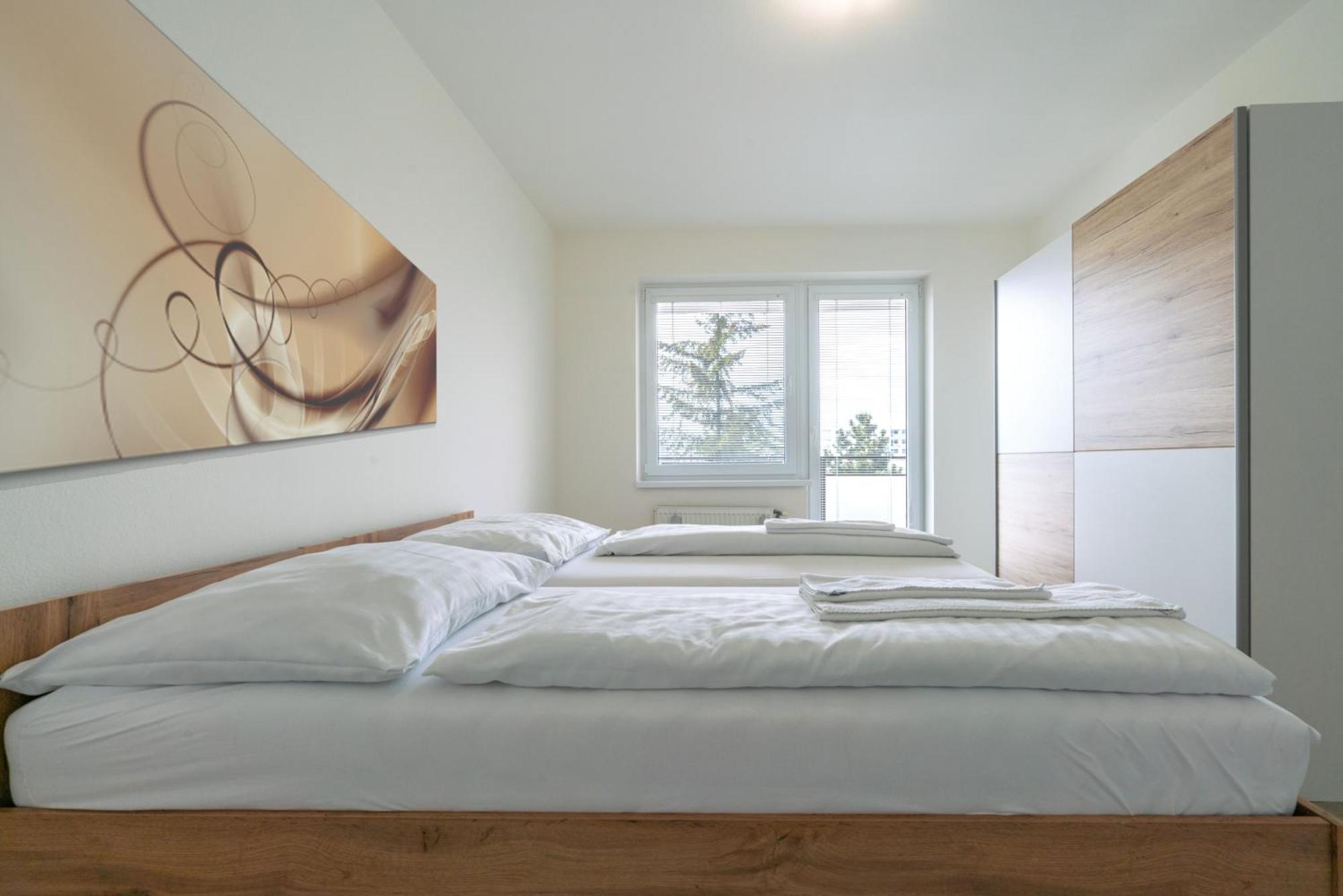 Apartmany Zlatovska Trenčín Εξωτερικό φωτογραφία