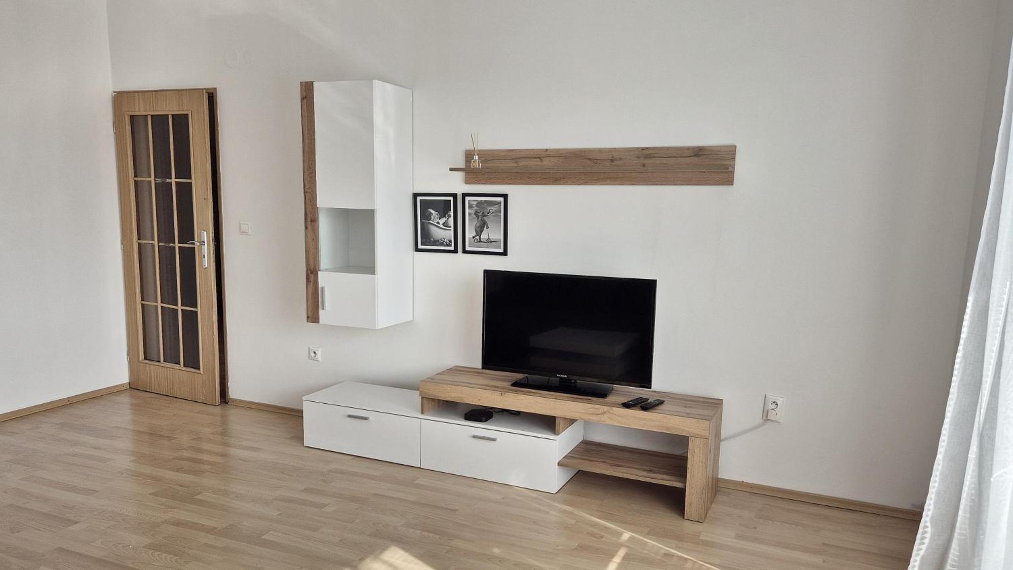 Apartmany Zlatovska Trenčín Εξωτερικό φωτογραφία