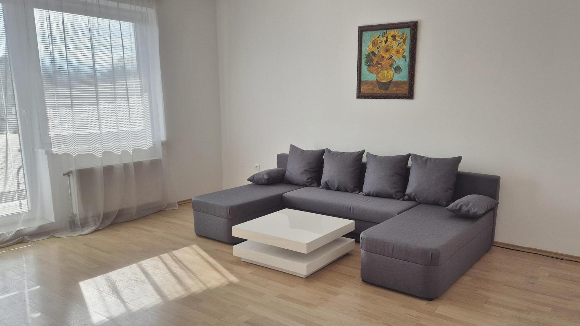 Apartmany Zlatovska Trenčín Εξωτερικό φωτογραφία